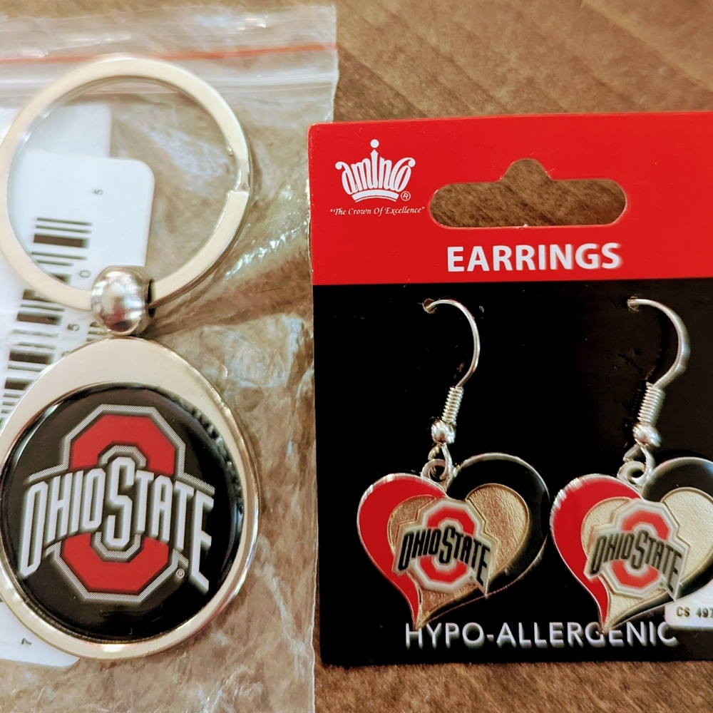 Ohio State Keychain and Earrings Set